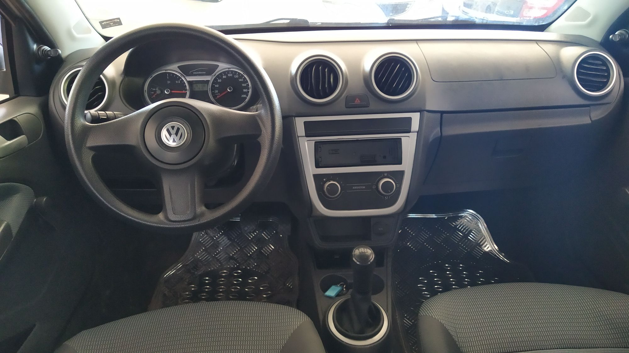 VOLKSWAGEN Gol G5 1.0 Gaspar Automóveis VOLKSWAGEN Gol G5 1.0 Gaspar Automóveis